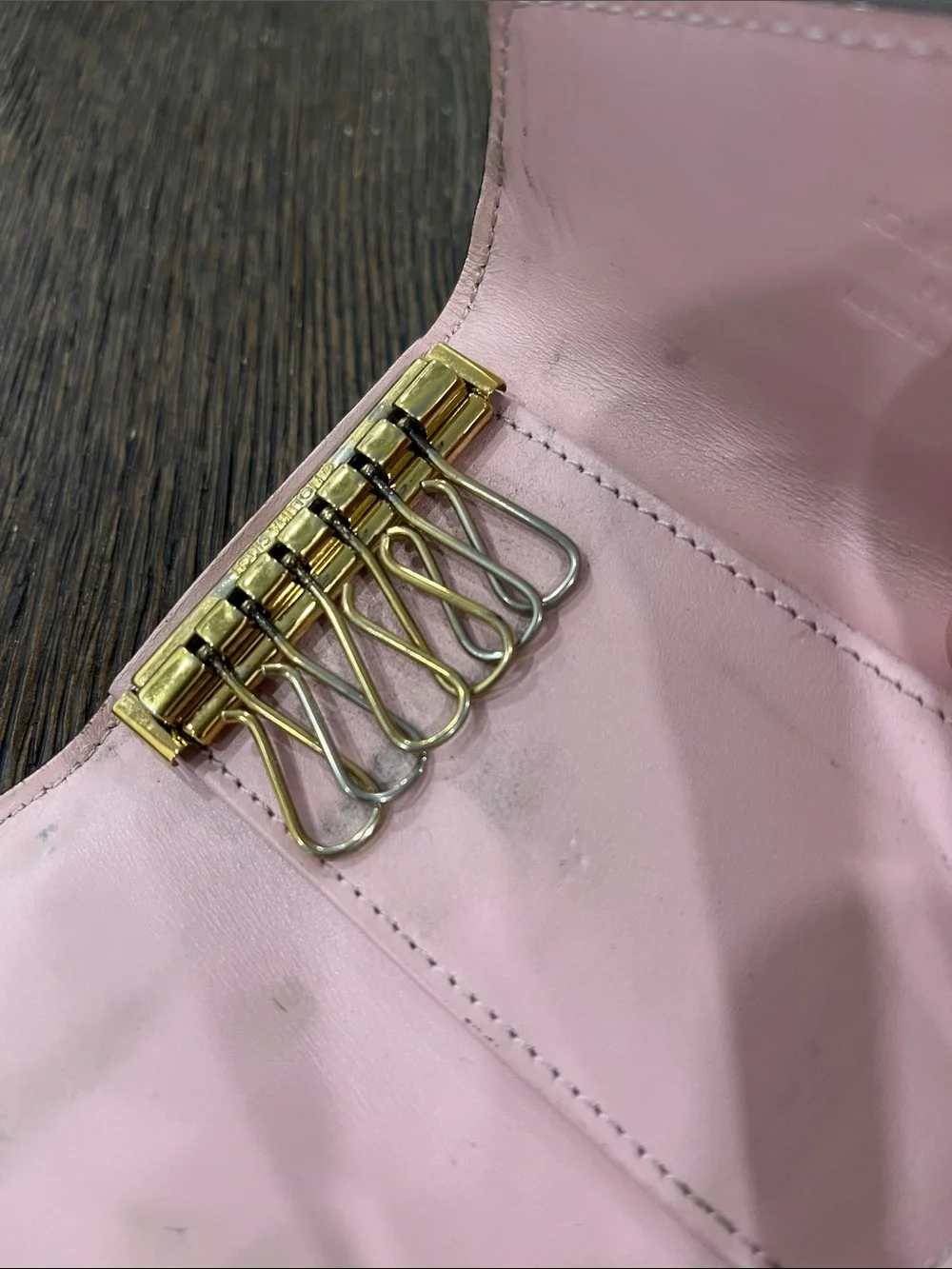 Louis Vuitton Beige/ nude Patent Monogram key Case